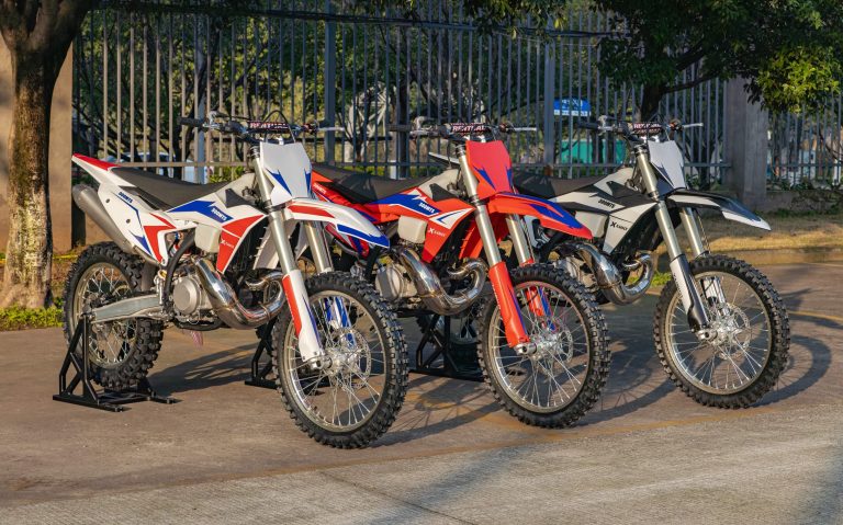 Unleash the Thrill: Introducing the KAMAX 300MTS Dirt Bike