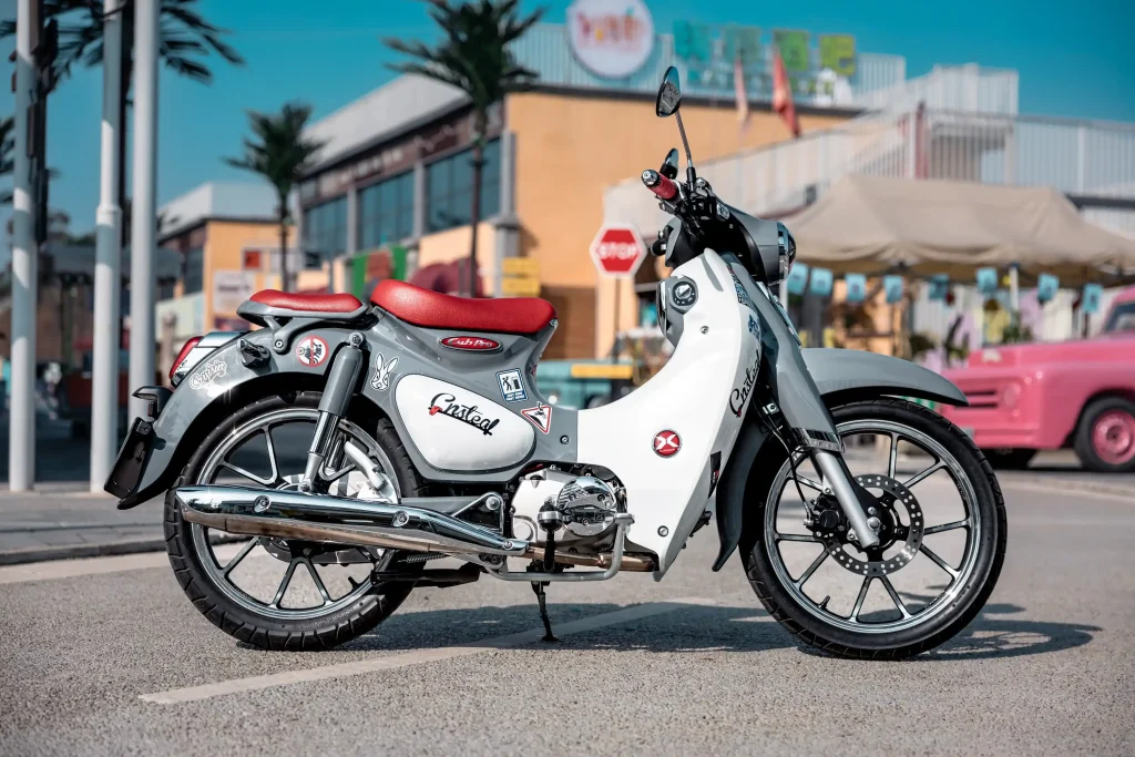 KAMAX Cub Pro 125CC Motorcycle Grey 2